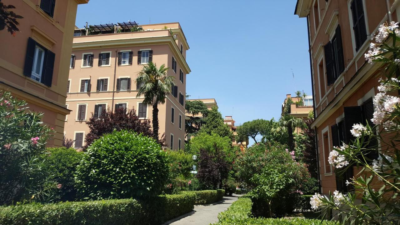 Bed & Breakfast A Casa Di Lia A Roma Exterior photo